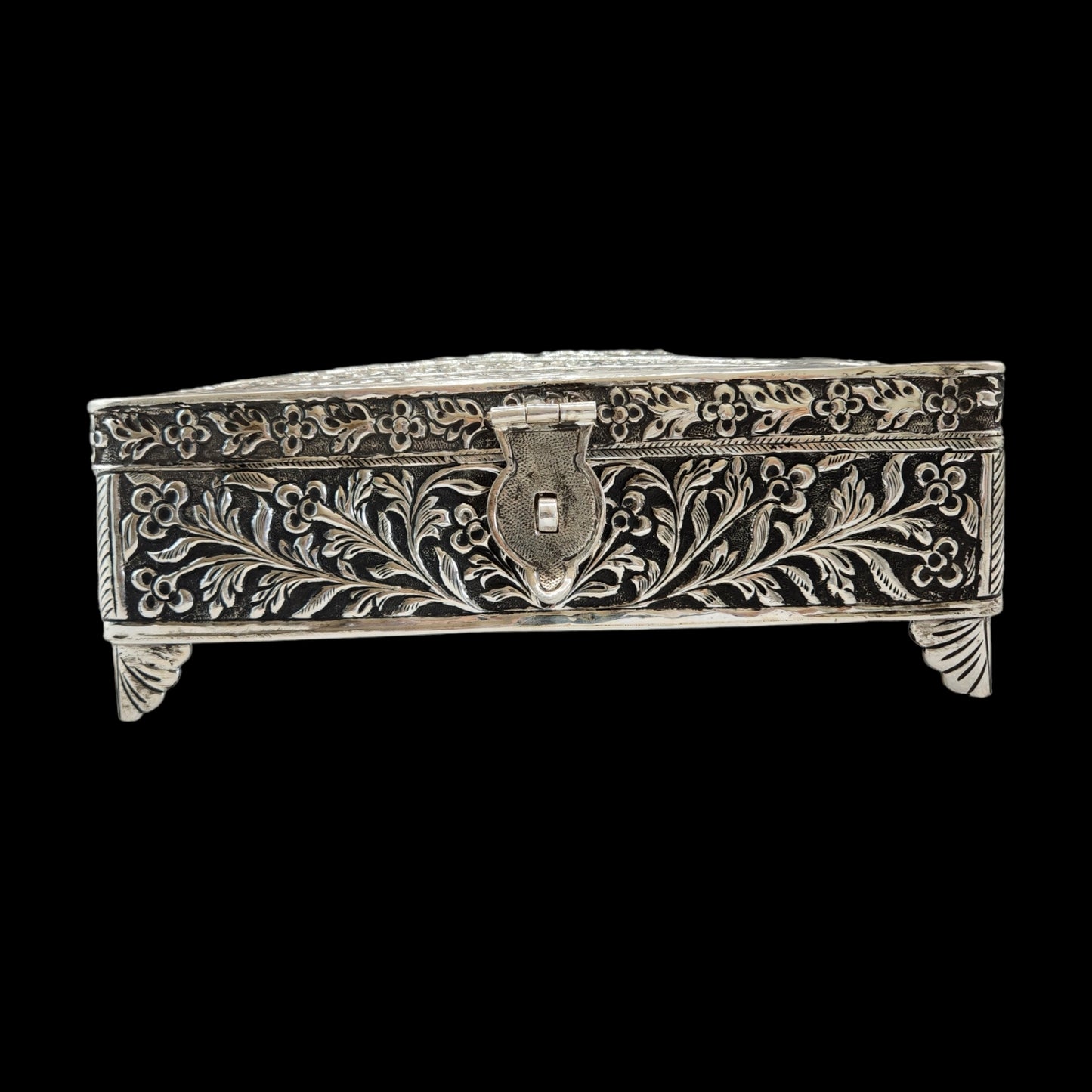 925 Antique Silver Nakshi  Dryfruit Box.