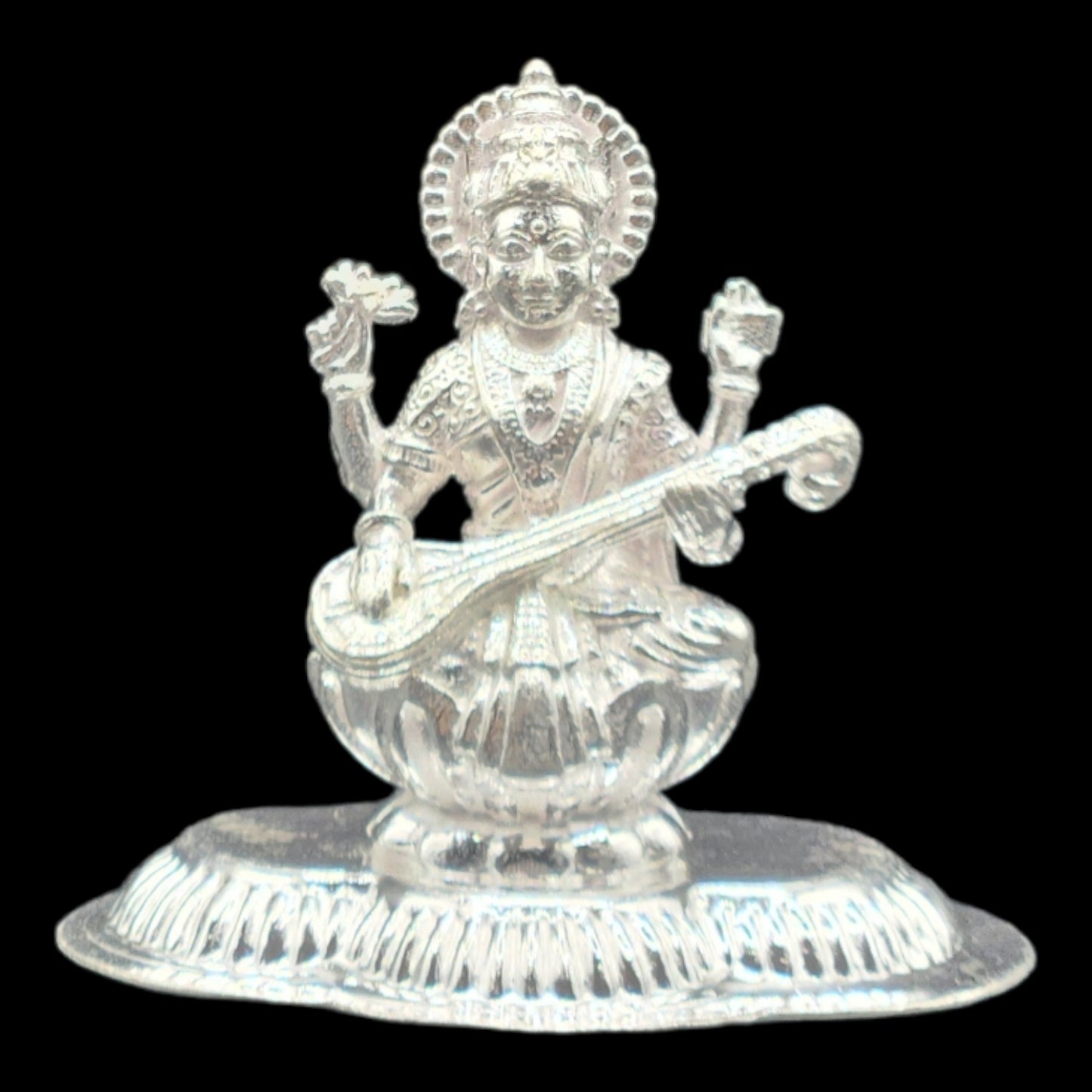 Goddess Saraswati Idol