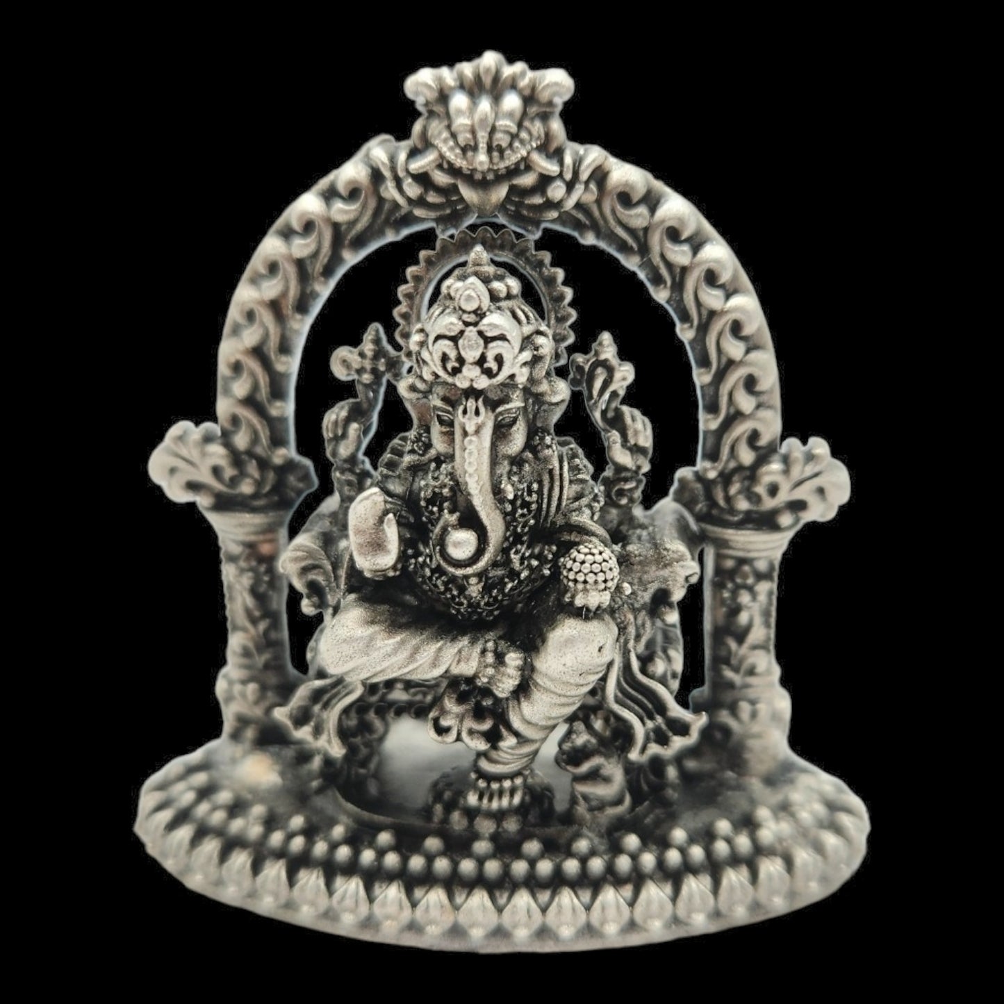 925 Silver Antique Polish Lord Ganesha Idol.