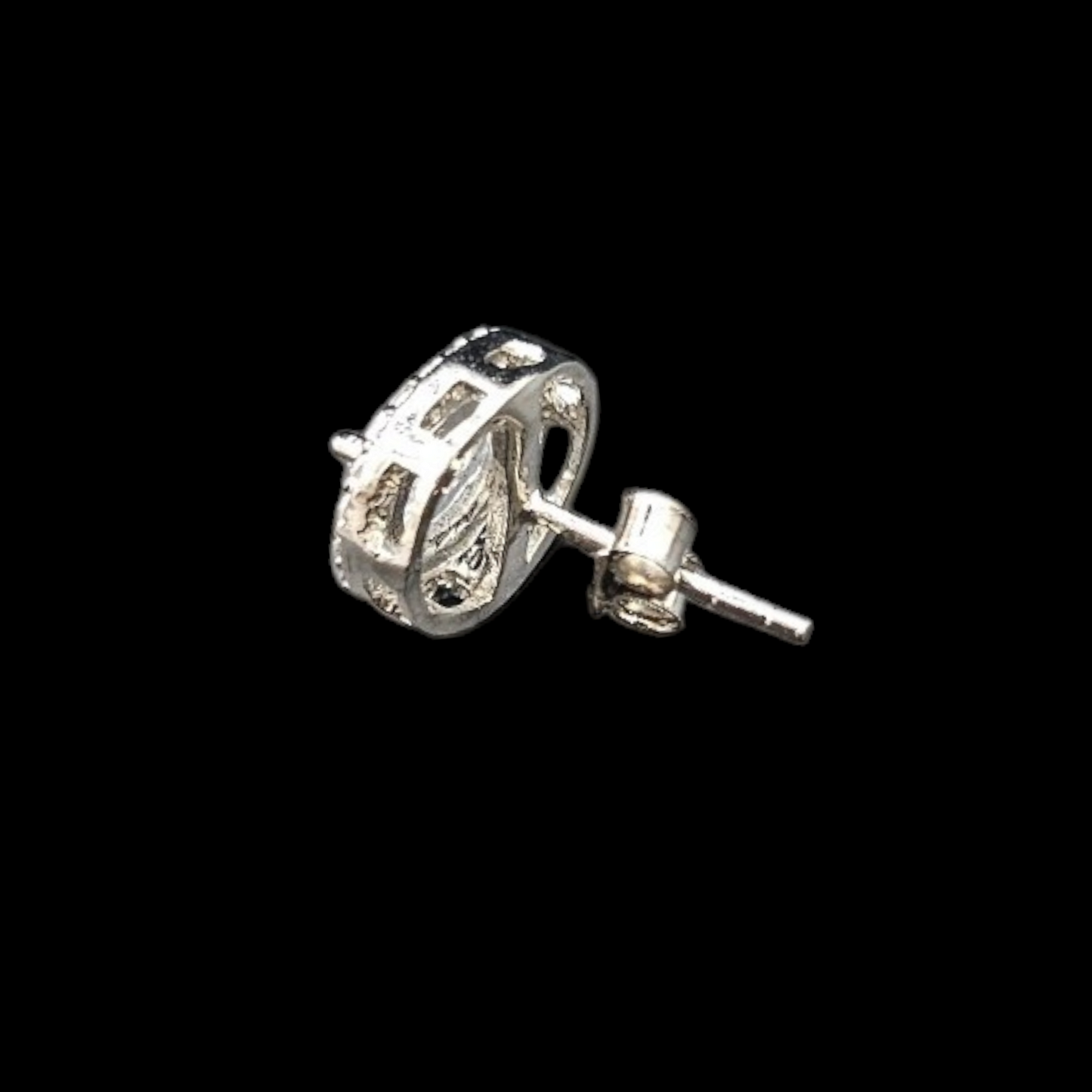 Big Stone Stud in 925 Silver