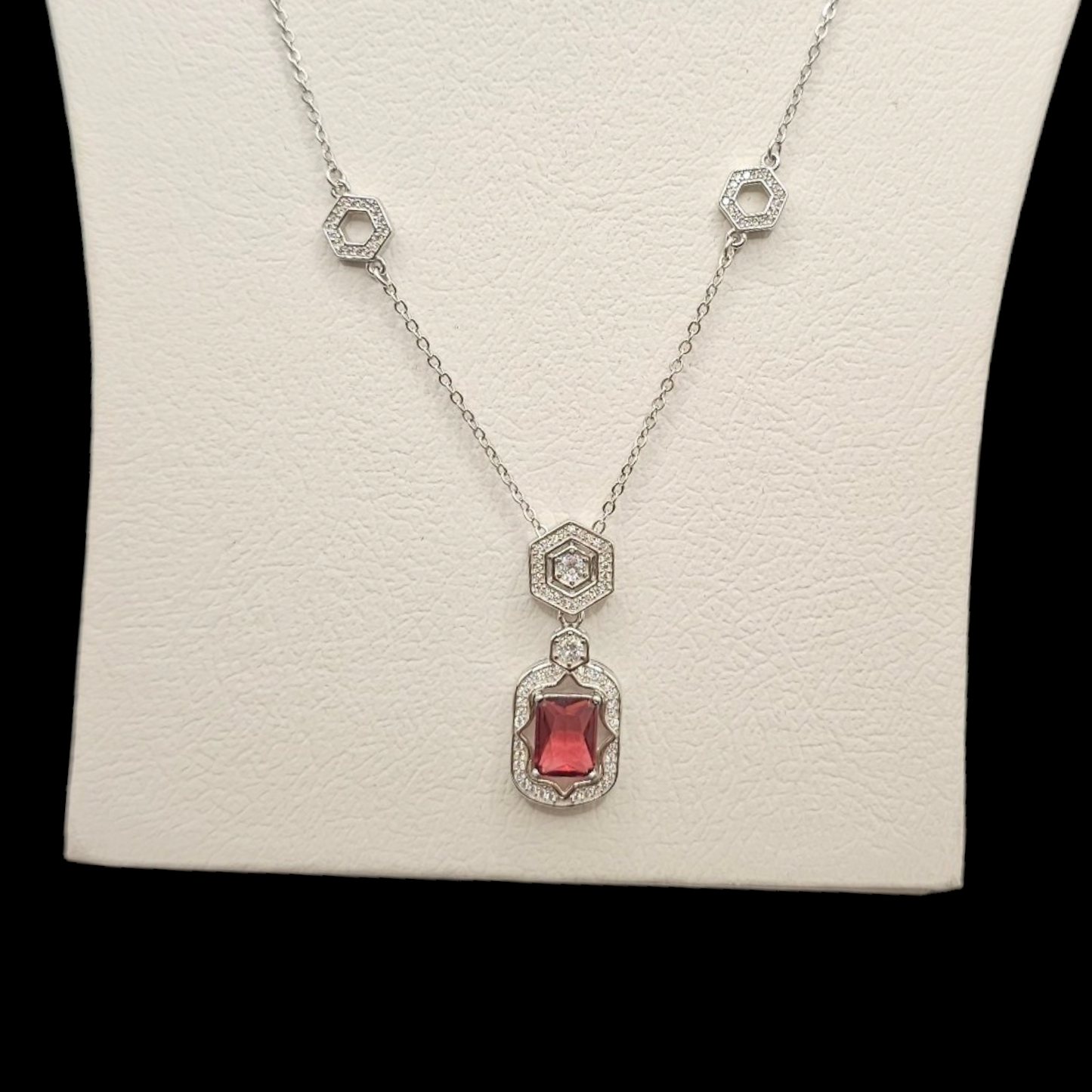 925 silver pink stone pendant Necklace.