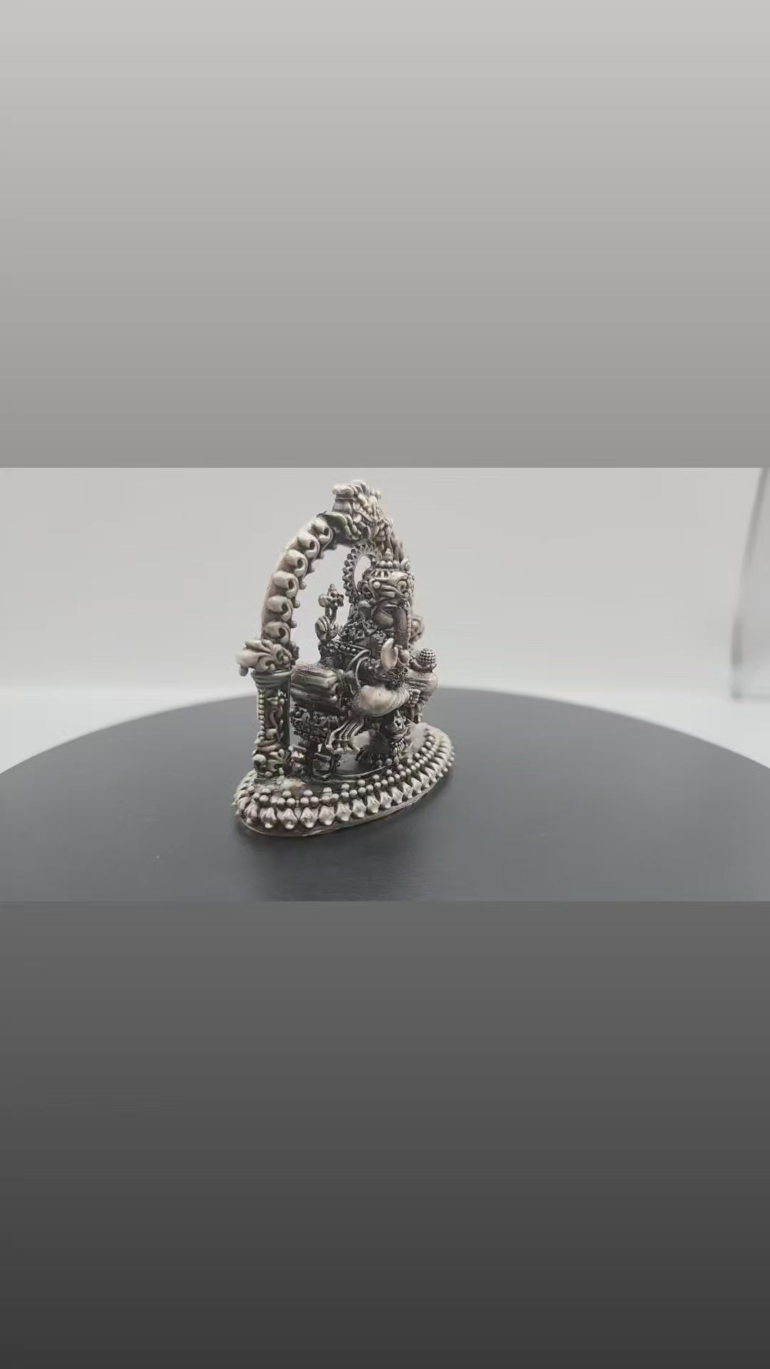 925 Silver Antique Polish Lord Ganesha Idol.