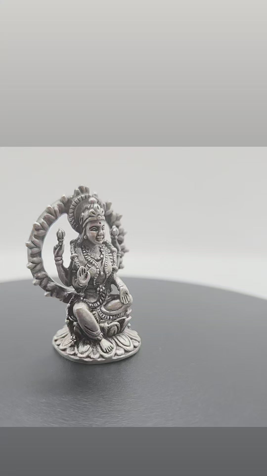 925 Silver Goddess Laxmi Idol.