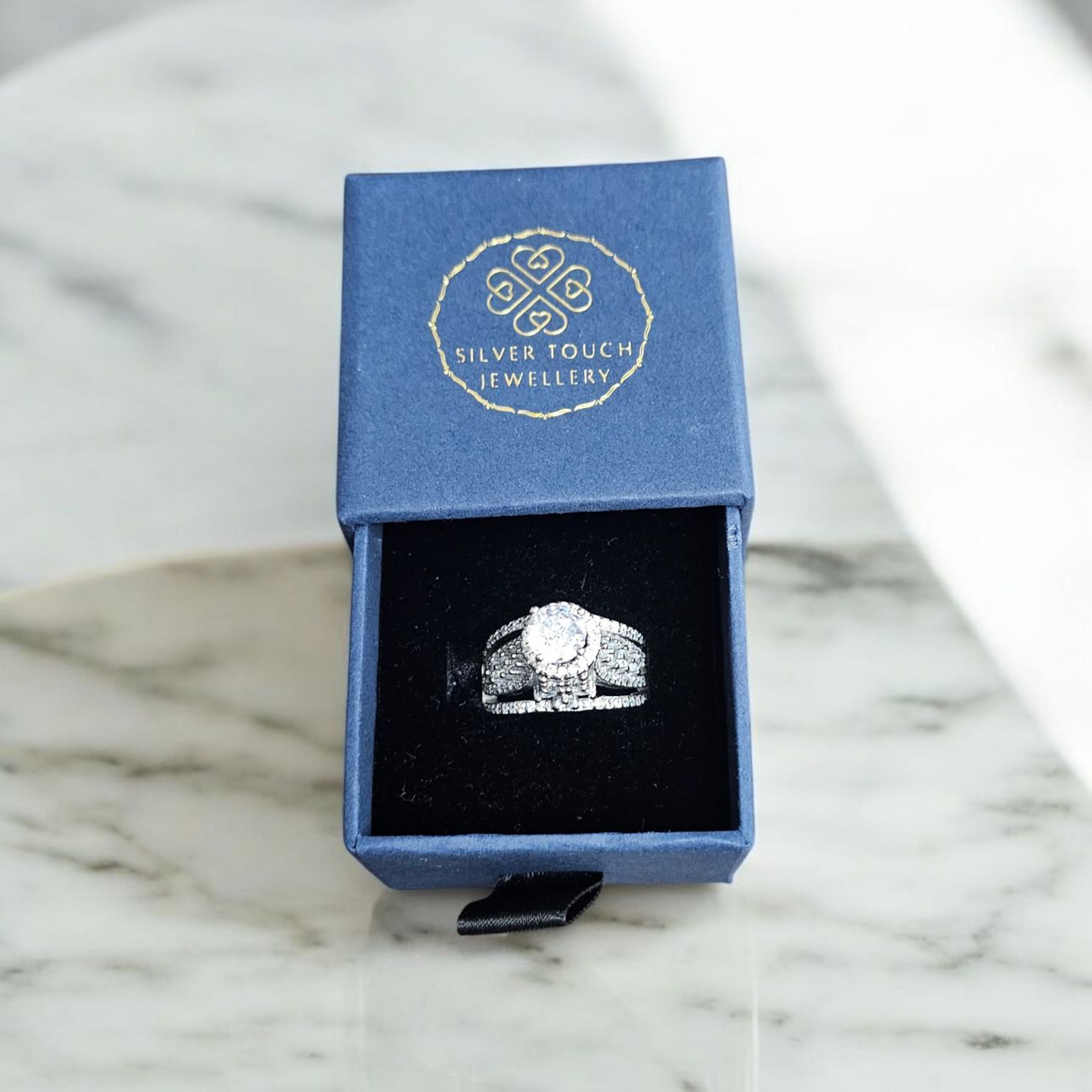 925 sterling silver big stone  tower ring ,perfect for gifting or engagement ring or wedding ring.