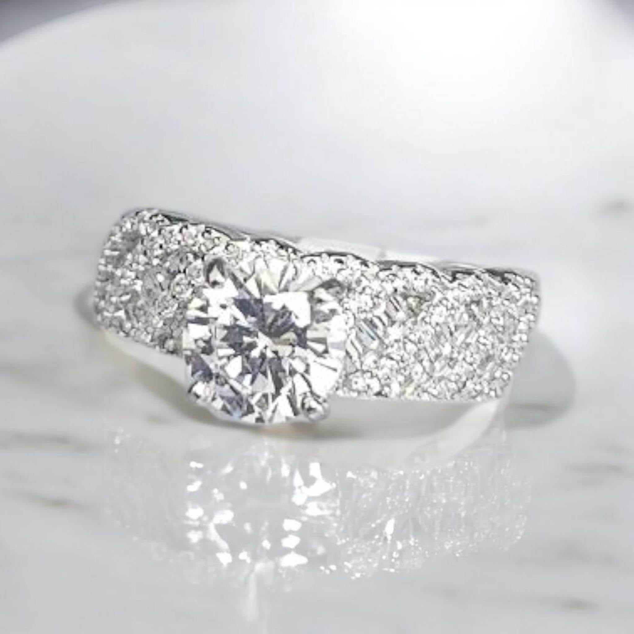 925 sterling silver big stone  ring ,perfect for gifting or engagement ring or wedding ring.