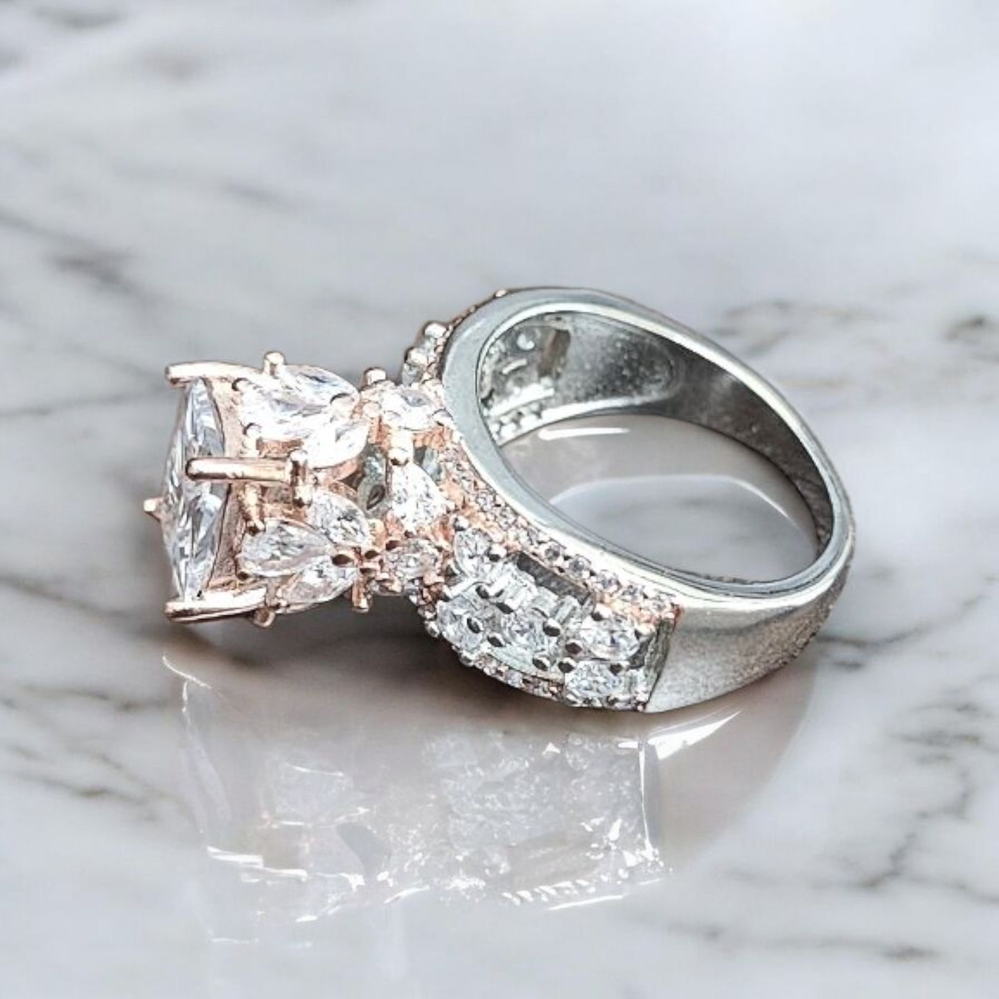 925 sterling silver big stone two-tone tower ring ,perfect for gifting or engagement ring or wedding ring.
