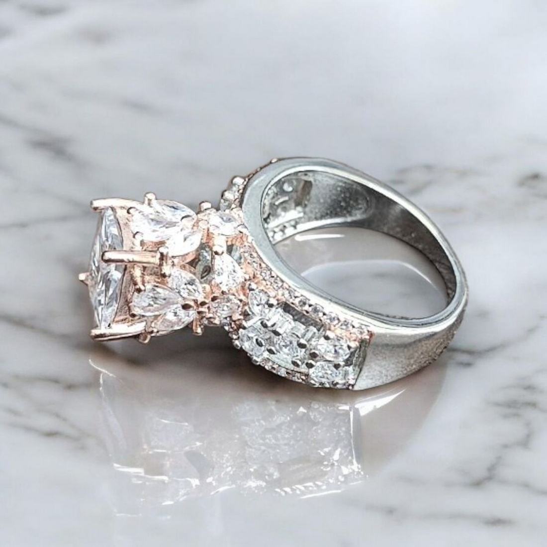 925 sterling silver big stone two-tone tower ring ,perfect for gifting or engagement ring or wedding ring.