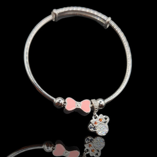 Disney Bracelet with Minnie Mouse Charm.