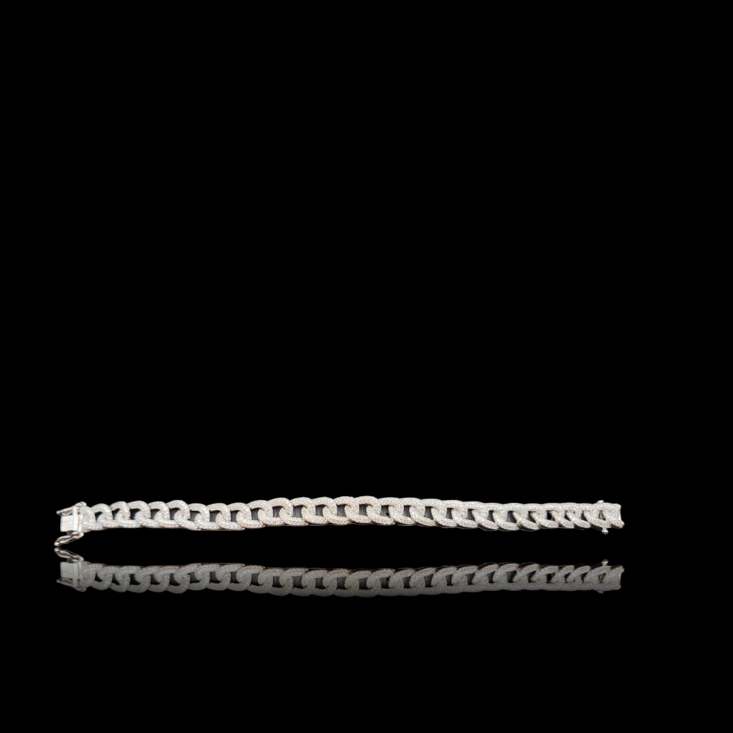 Solid Curb Chain Style Men’s Bracelet