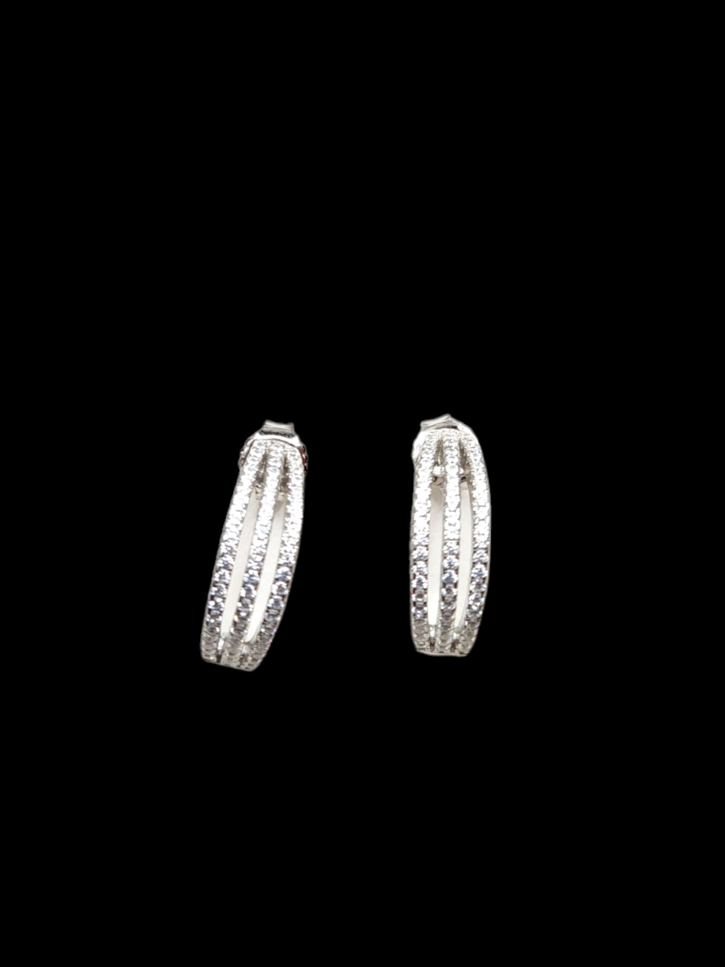 Diamond earings