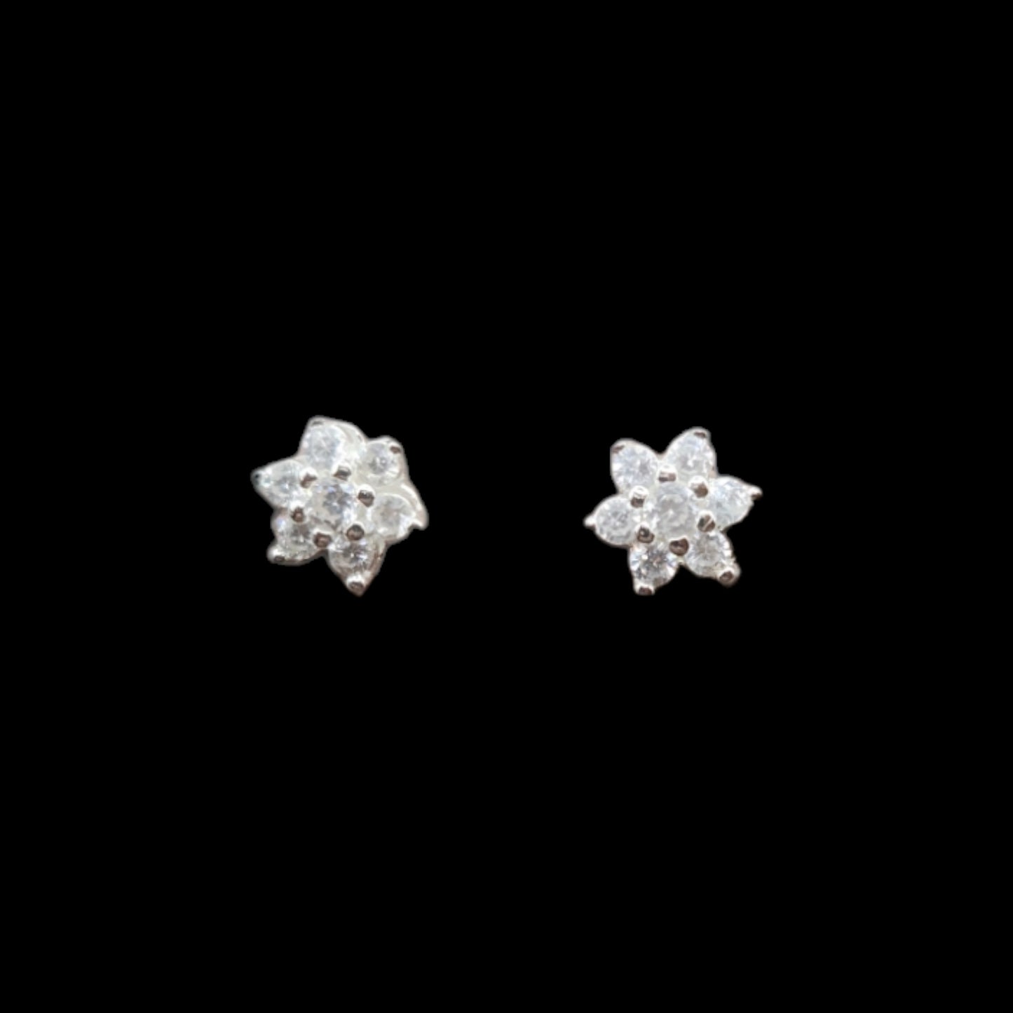 925 Sterling Silver Flower Stud Kids Earrings.