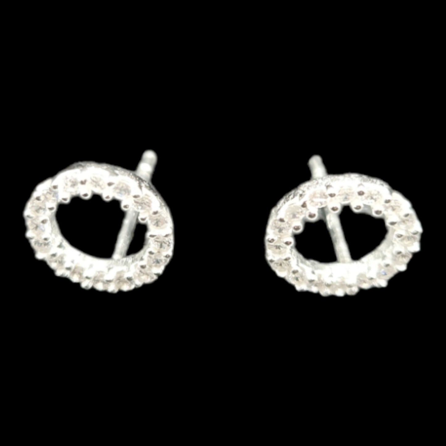 Sterling Silver Circle Kids Earrings.